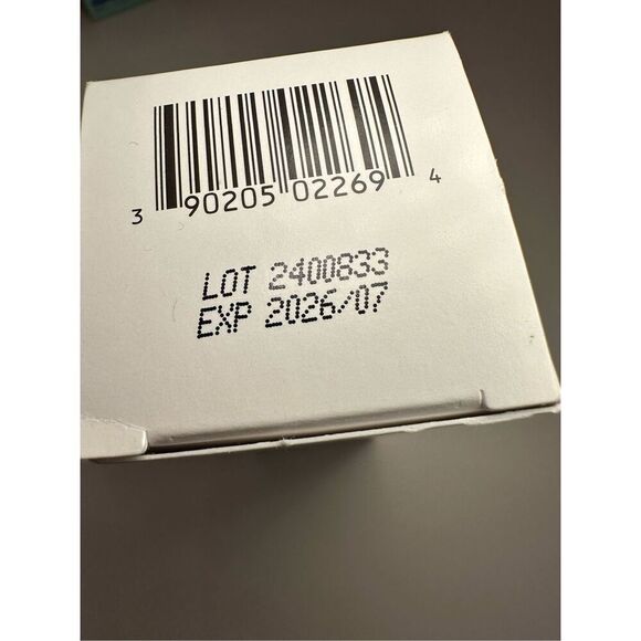 EltaMD UV Daily SPF 40 Face Sunscreen Moisturizer with Zinc Oxide, Daily Face Mo - Picture 4 of 4